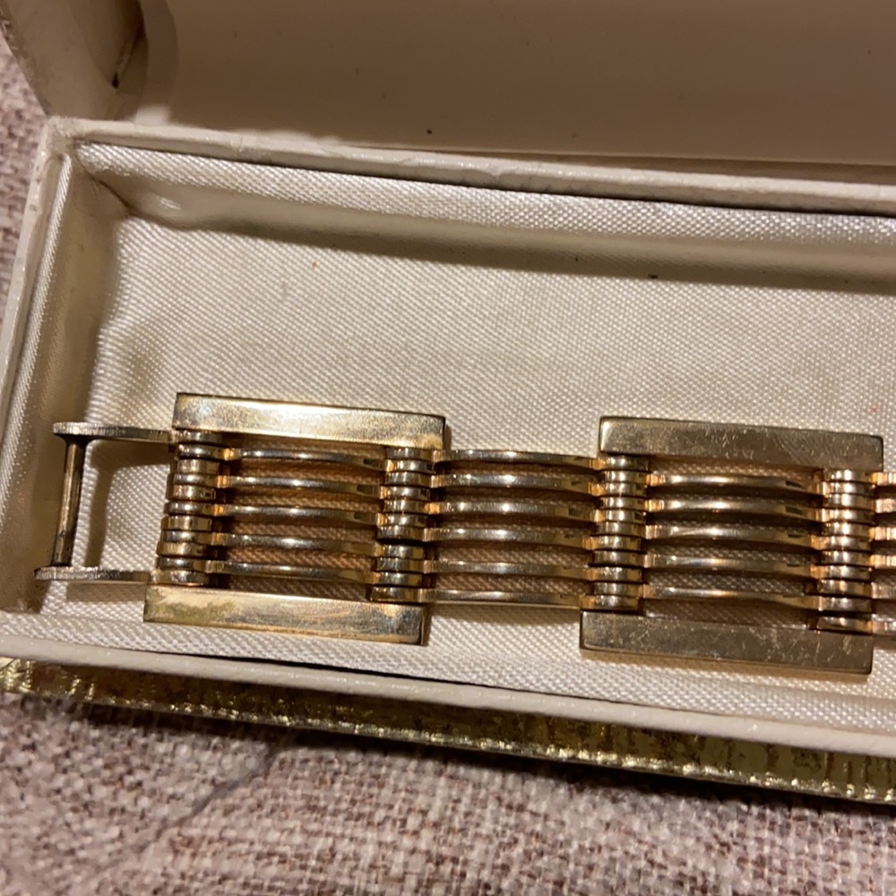 VINTAGE GOLD BRACELET - Picture 3 of 3